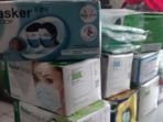 Solusi Bayar Bagikan Ribuan Masker dan Baju APD di Pedalaman