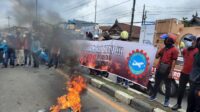 Poros Maros-Makassar Macet Total, Pengguna Jalan Sayangkan Tak Ada Mediasi