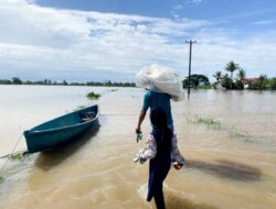 “Terisolasi”, Warga Maros Baru yang Kebanjiran Sudah 4 Hari Menanti Bantuan