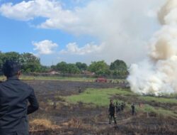 Ujung Runway 13 Bandara Sultan Hasanuddin Terbakar