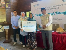 YBM PLN UIP3B Sulawesi Bedah Rumah hingga Pasangkan Listrik Warga Rammang-rammang