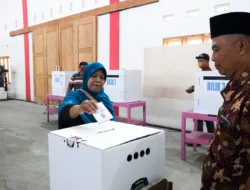 Pilkades Serentak di Maros, Kotak Kosong Bisa “Bertarung”
